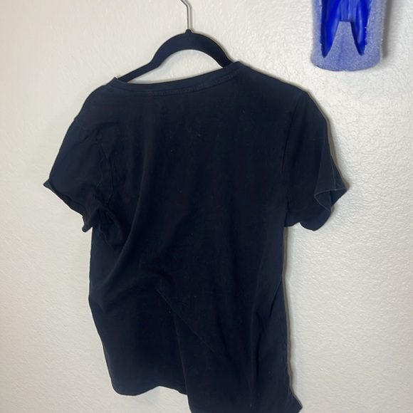 🖤GAP Tee🖤 - Picture 7 of 7